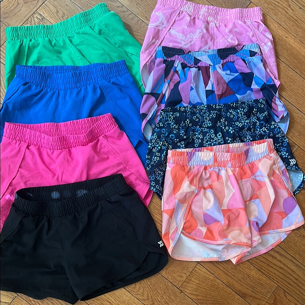 Girls All in Motion Shorts size 8 , M eight shorts , Excellent condition
